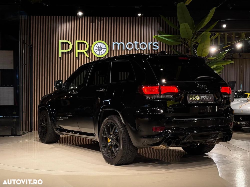 Jeep Grand Cherokee - 2