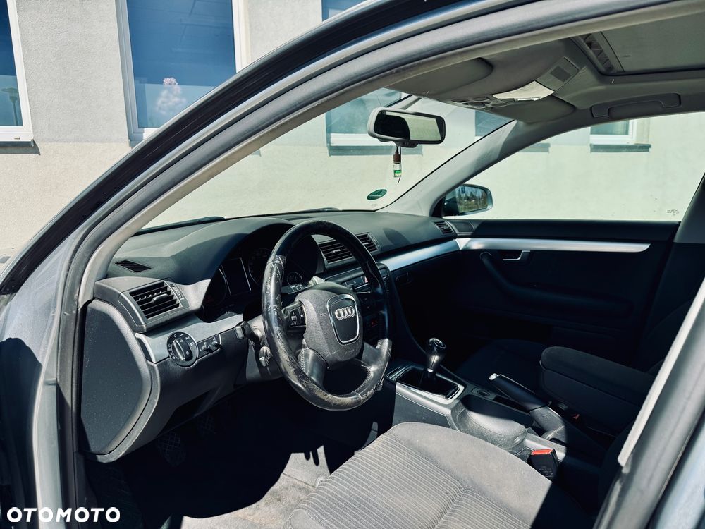 Audi A4 Limousine 2.0 TDI DPF - 14