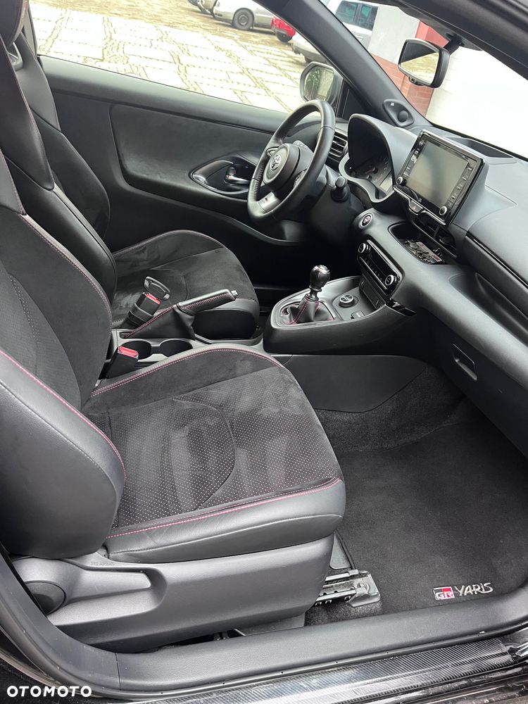 Toyota GR Yaris - 10