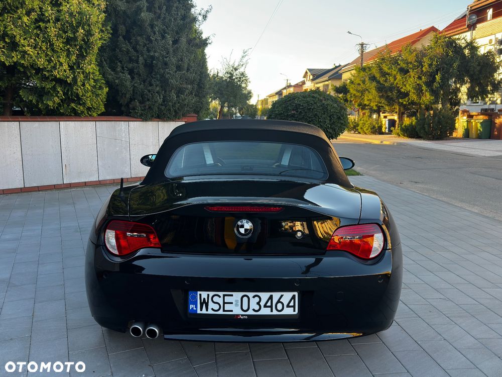 BMW Z4 2.5i - 9