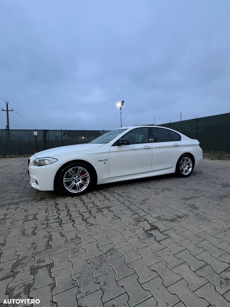 BMW Seria 5 525d Aut. Modern Line - 9