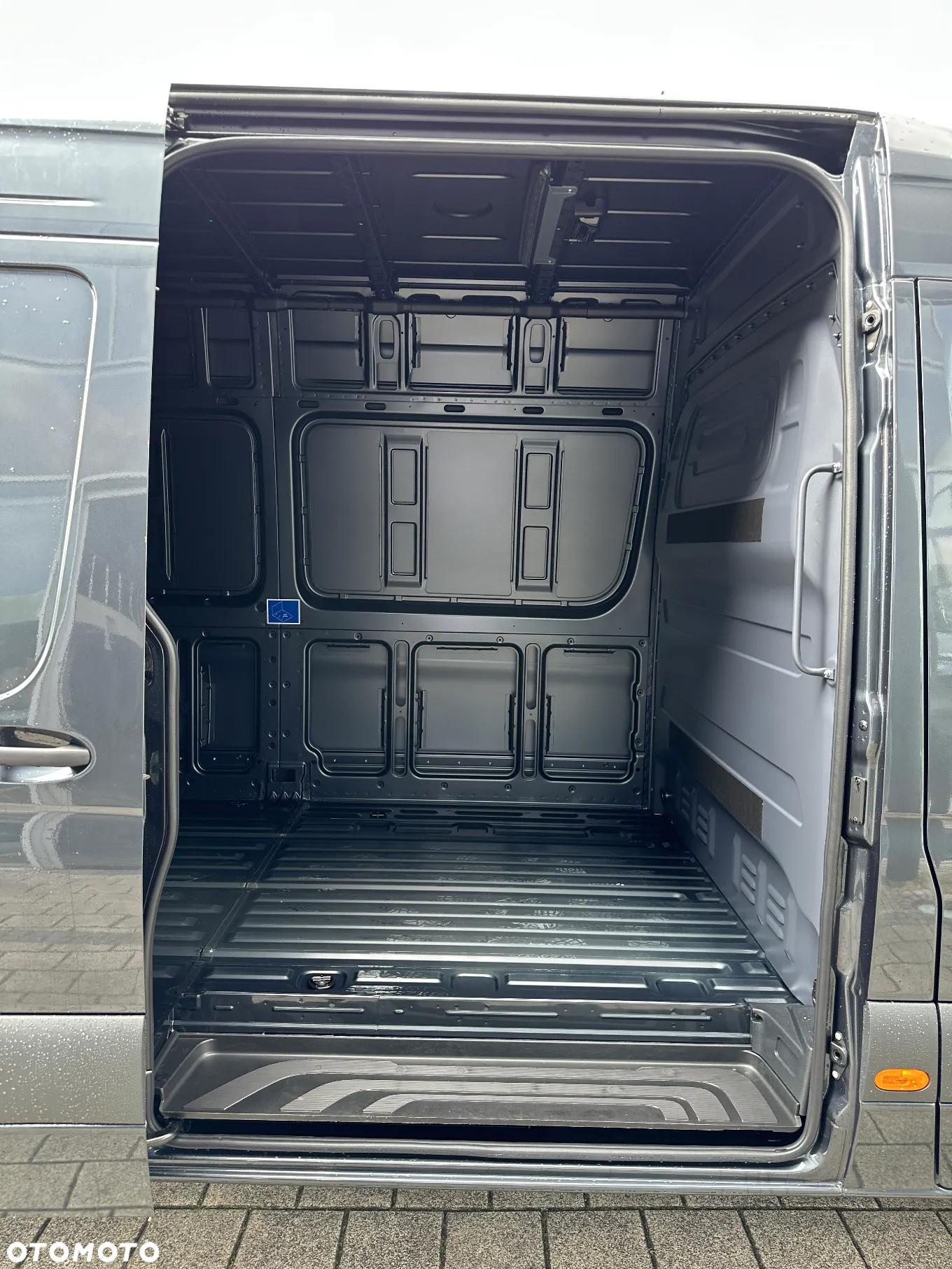 Mercedes-Benz Sprinter Furgon 319 CDI SELECT LONG - 14