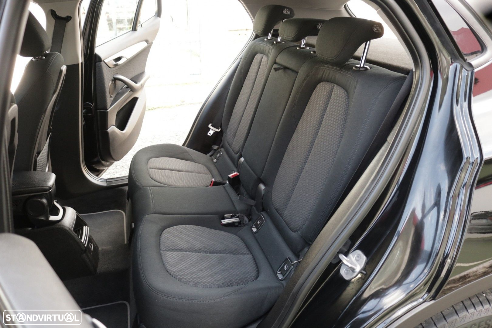 BMW X2 18 d sDrive Auto Advantage - 29