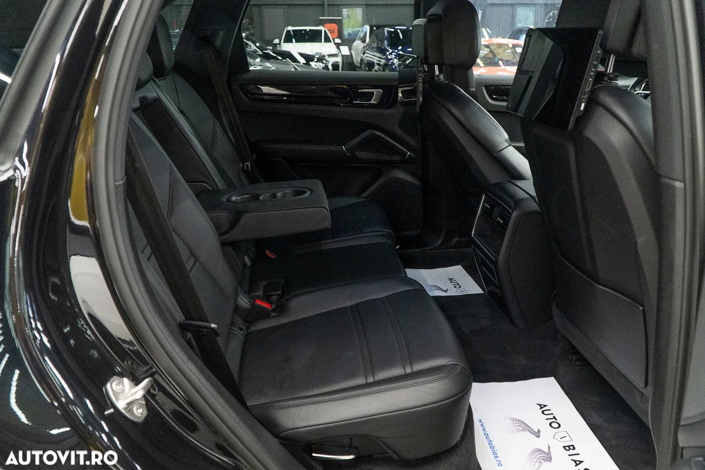 Porsche Cayenne Tiptronic S - 9