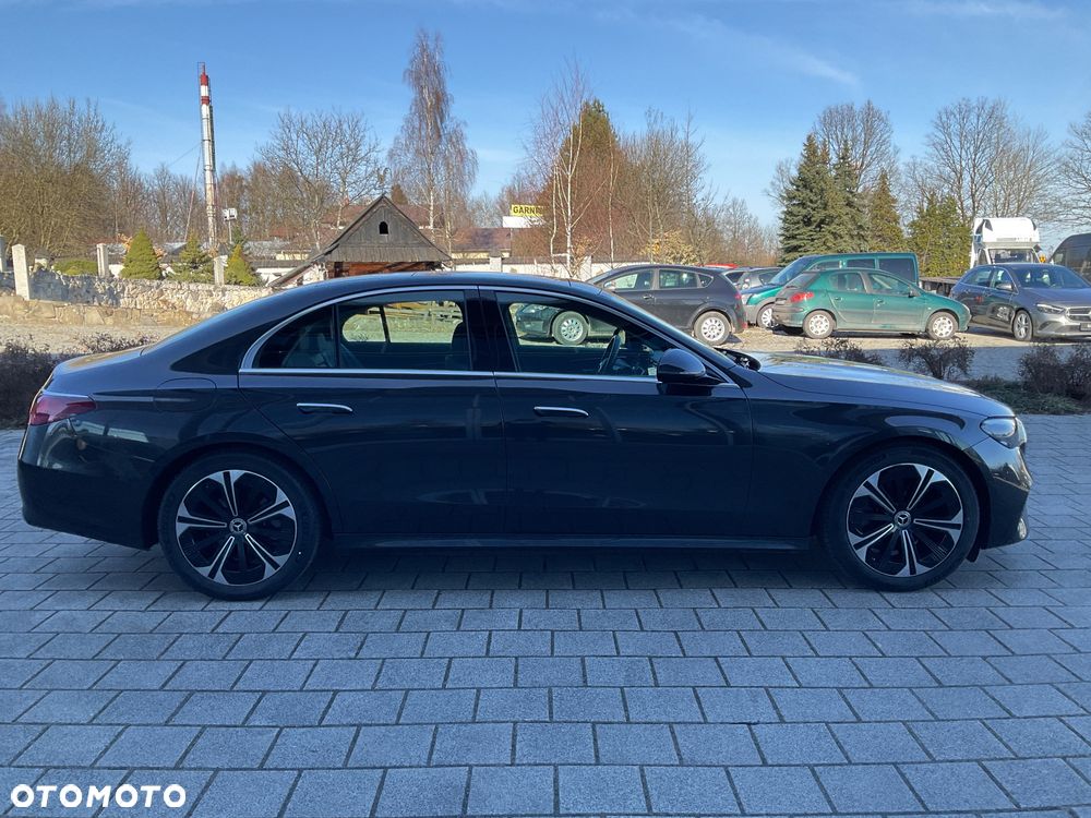 Mercedes-Benz Klasa E 220 d 9G-TRONIC Edition AVANTGARDE - 7