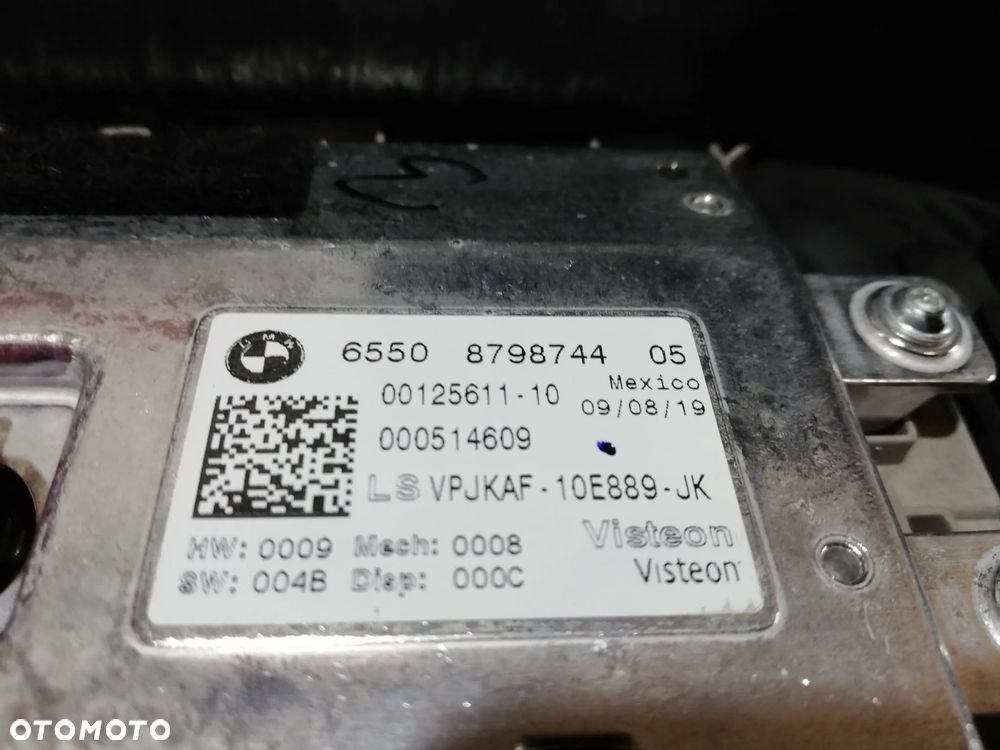 BMW G20 330i Sedan 2018 ekran wyświetlacz środkowy 8798744 - 3