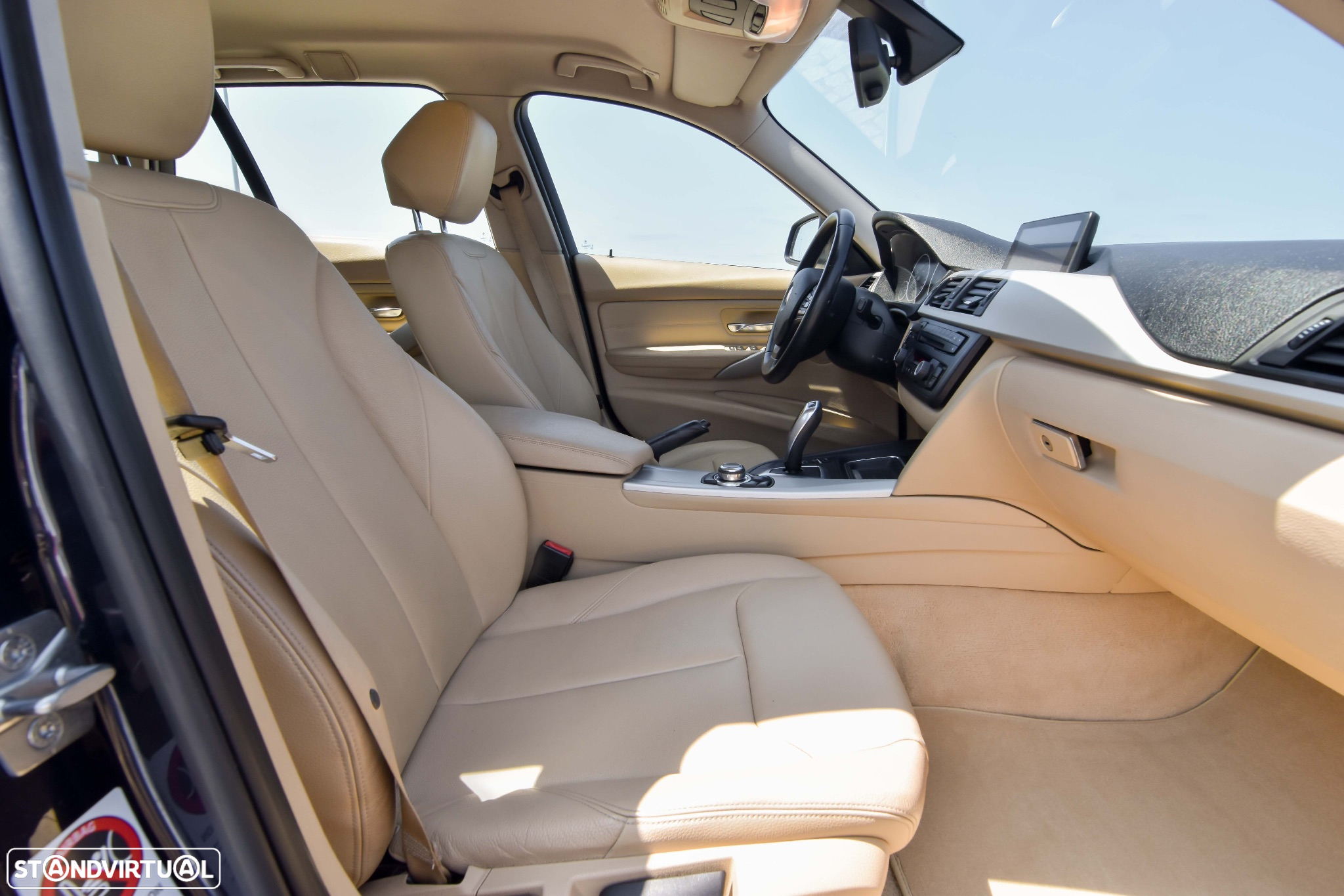 BMW 318 d Touring Auto Line Luxury - 21