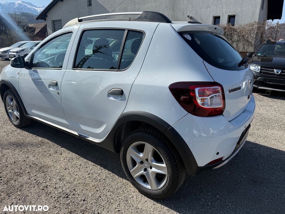 Dacia Sandero Stepway TCe 90 Prestige - 8
