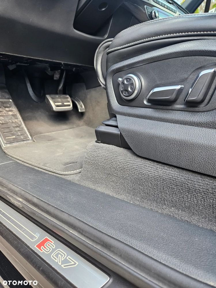 Audi SQ7 - 11