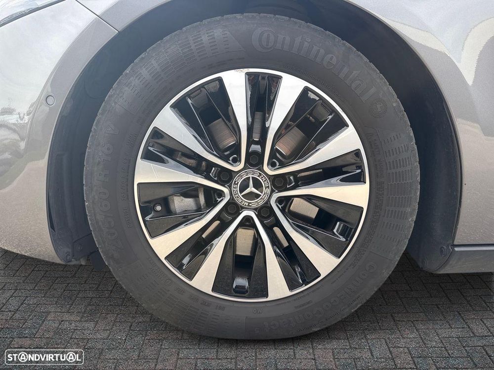 Mercedes-Benz A 180 - 6