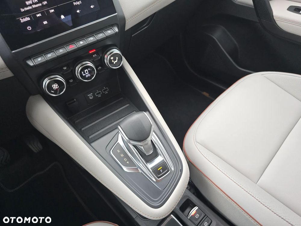 Renault Captur TCe 130 EDC GPF INTENS - 11