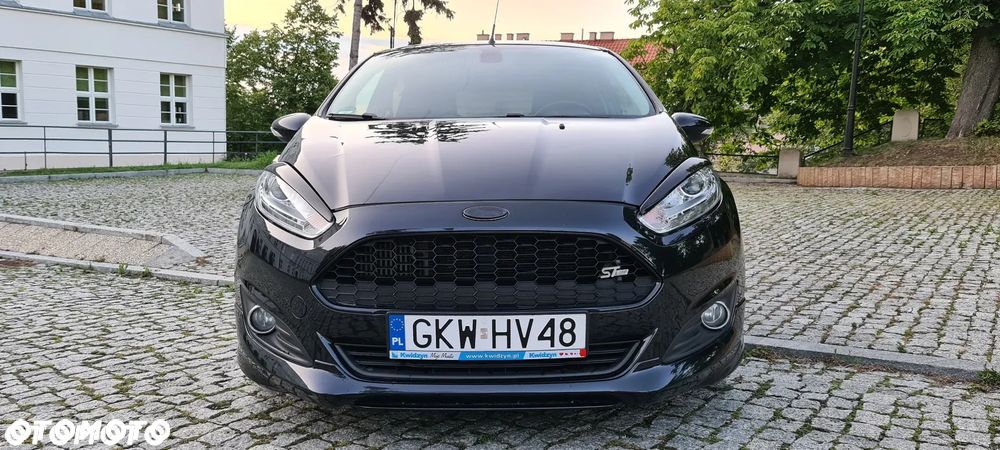 Ford Fiesta 1.0 EcoBoost Start-Stop ST-LINE - 2