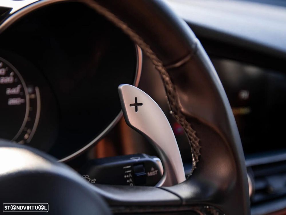 Alfa Romeo Giulia 2.2 D Super AT8 - 24