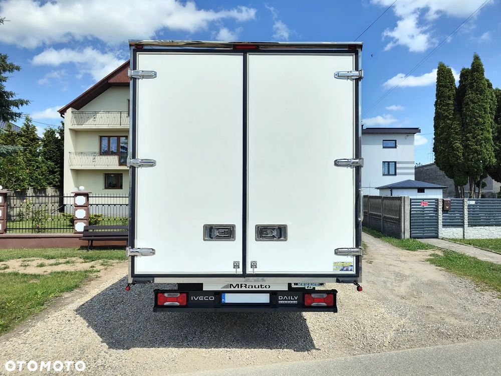 Iveco DAILY 50/35c15 3.0d 150KM** BLIŹNIAK** Kontener 8-EuroPalet + DRZWI BOCZNE** POLSKI SALON** 233 tyś KM** DMC do 3.5T kat.B** - 4