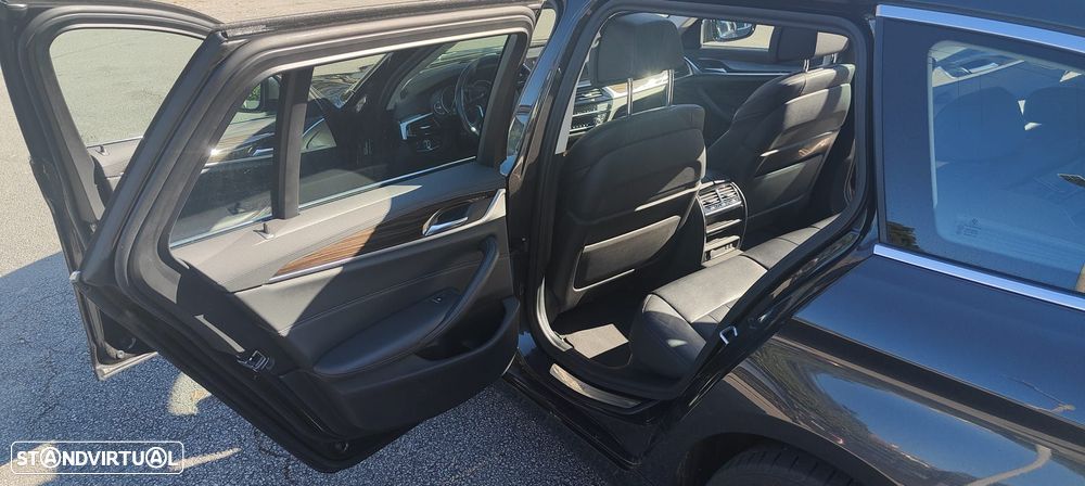 BMW 520 d Touring Aut. Luxury Line - 16