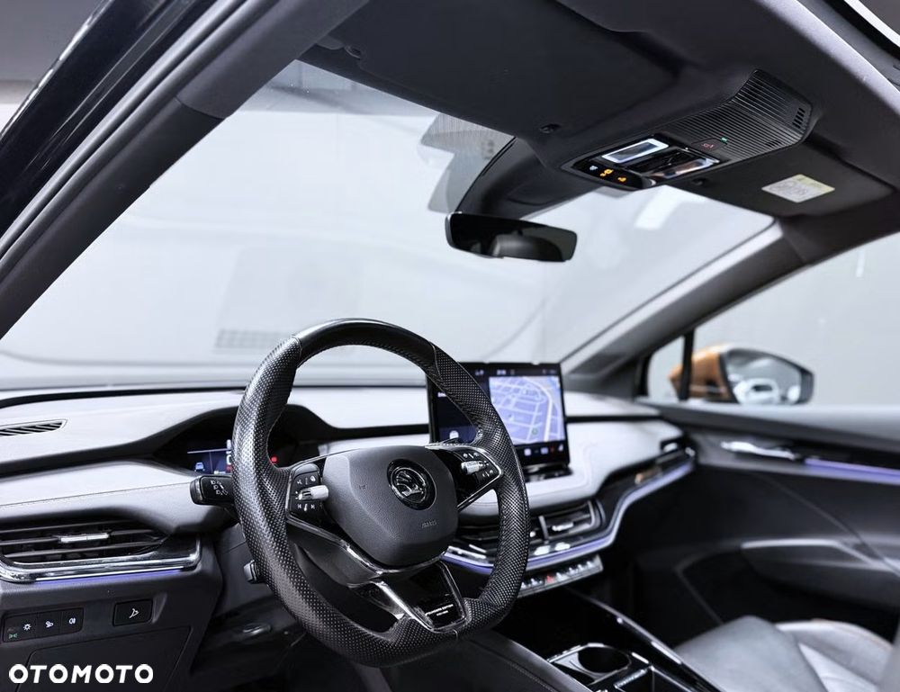 Skoda Enyaq 80x 82kWh Founders - 7