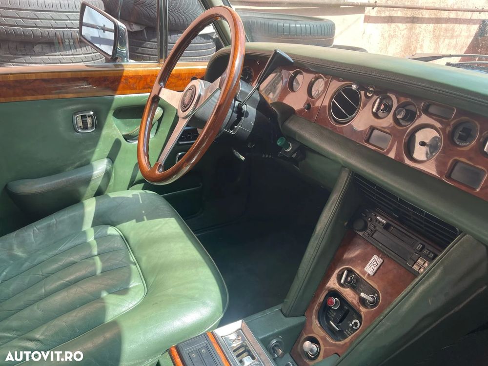 Rolls-Royce Silver Shadow - 8