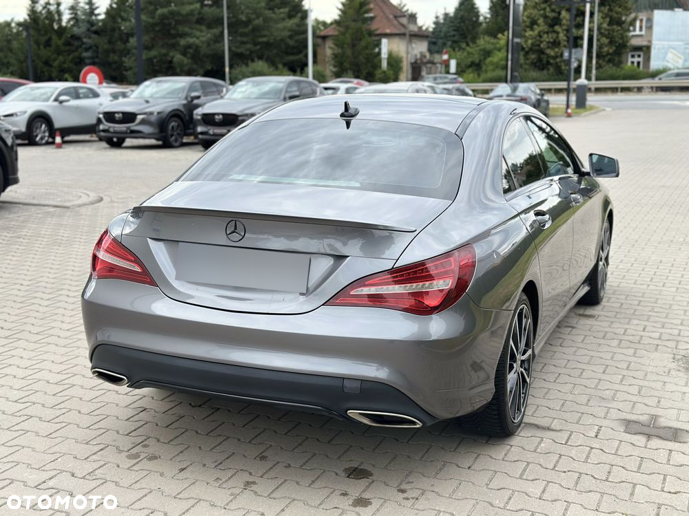 Mercedes-Benz CLA 250 4-Matic - 6