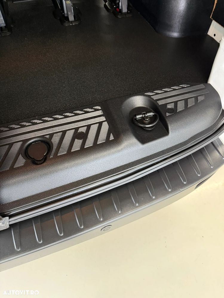 Ford Transit Custom - 21