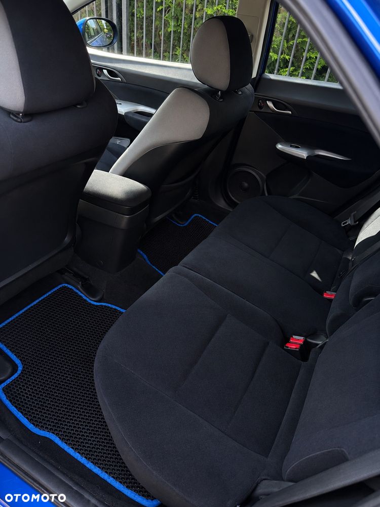 Honda Civic 1.4 Comfort - 6