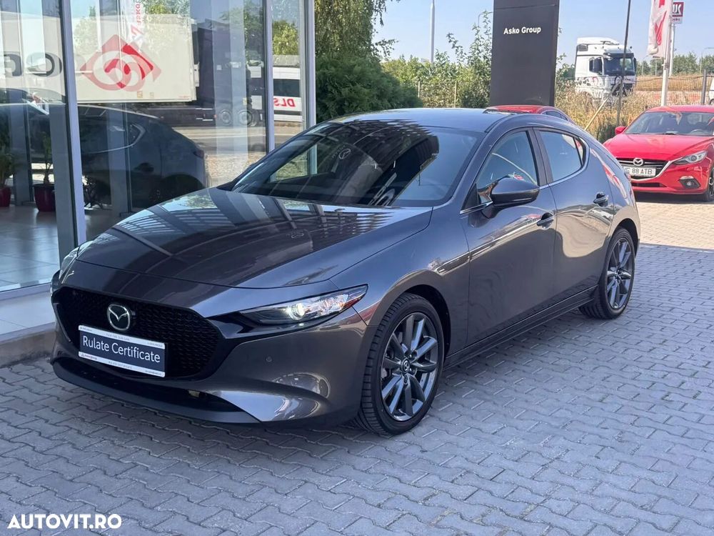 Mazda 3 - 9