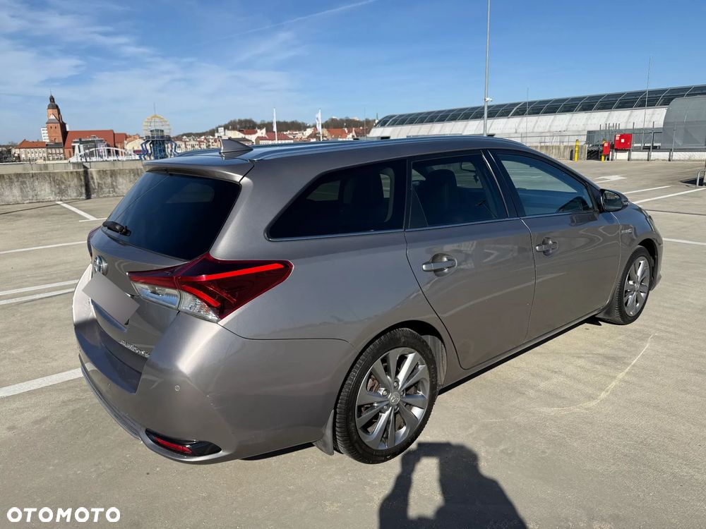 Toyota Auris - 4