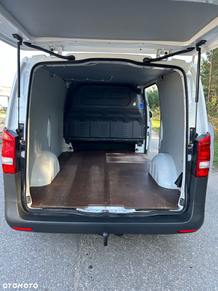 Mercedes-Benz Vito - 20
