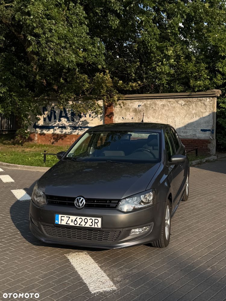 Volkswagen Polo - 1