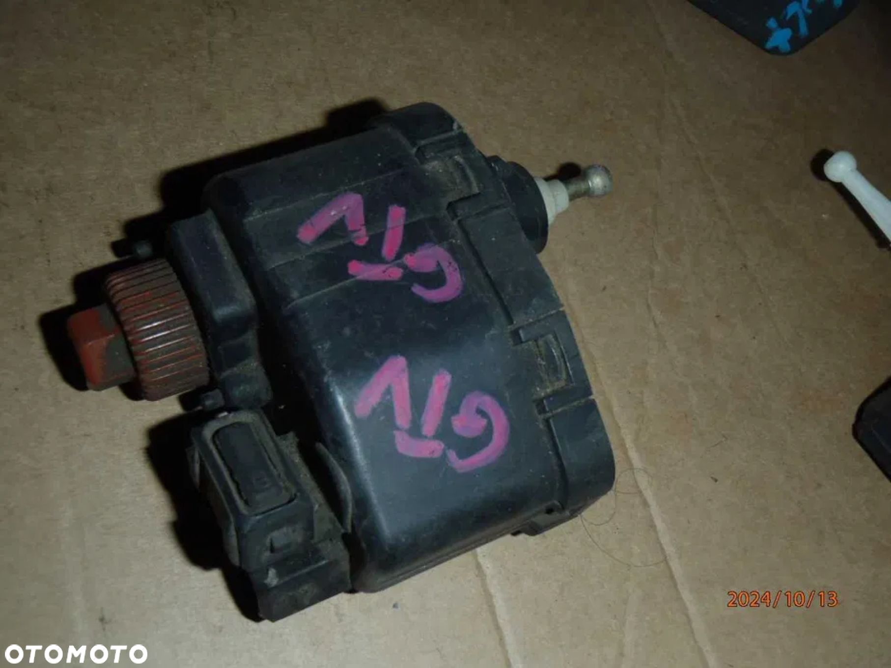 silniczek regulacji świateł z lampa alfa romeo gtv spaider - 1