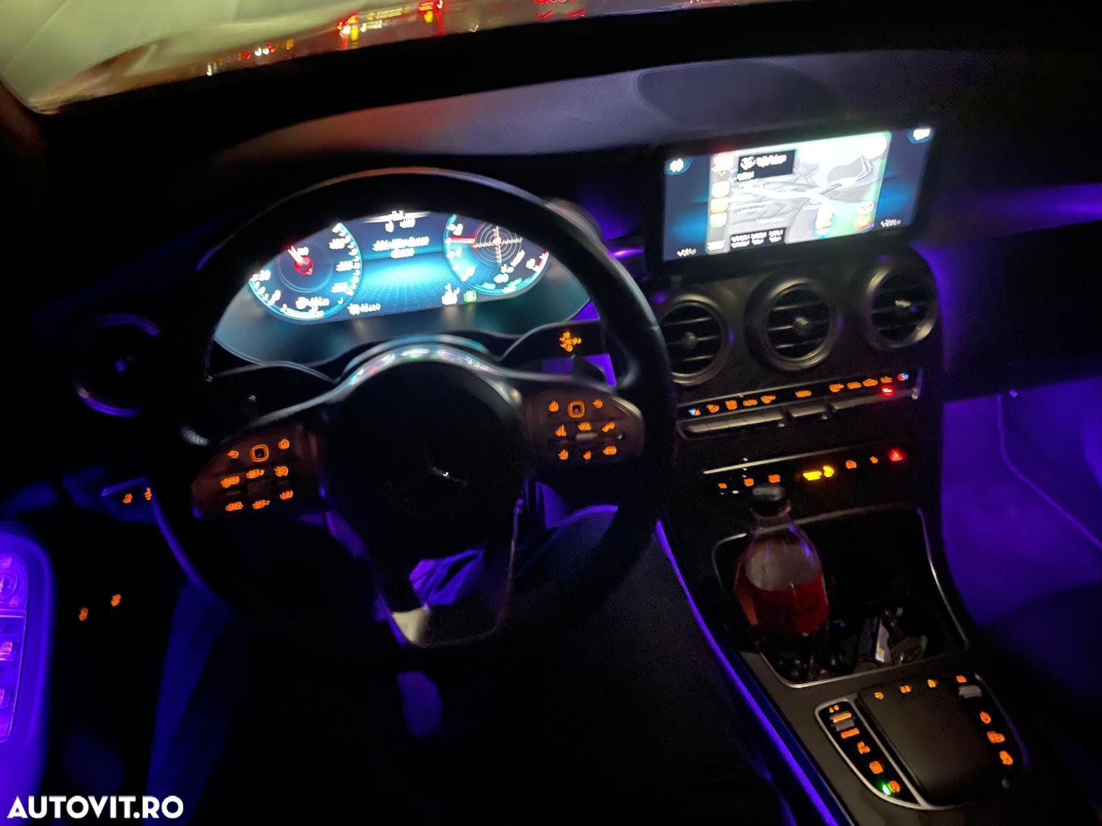 Mercedes-Benz GLC 300 4MATIC - 18