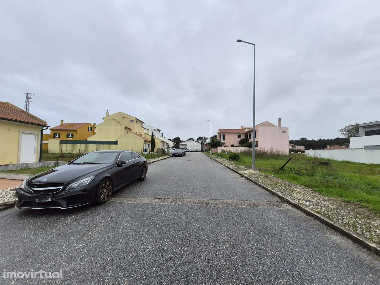 Lote terreno Urbano, Portela, M. Grande, a 2 minutos do centro cidade. - Grande imagem: 4/5