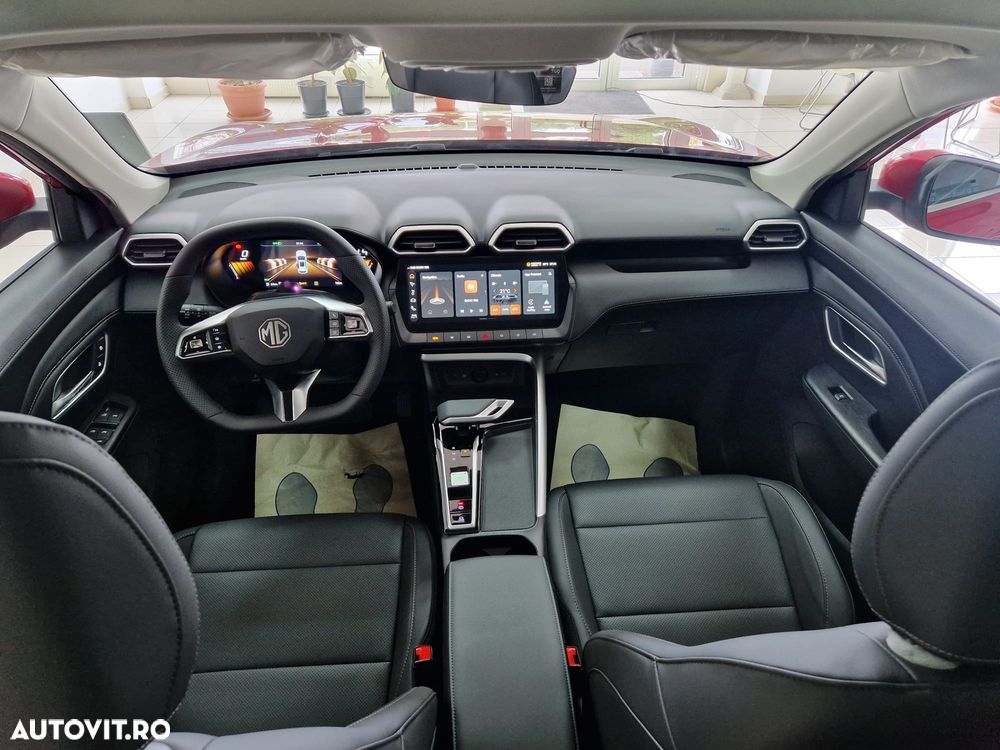 MG ZS HEV 1.5 GSI AT Exclusive - 4
