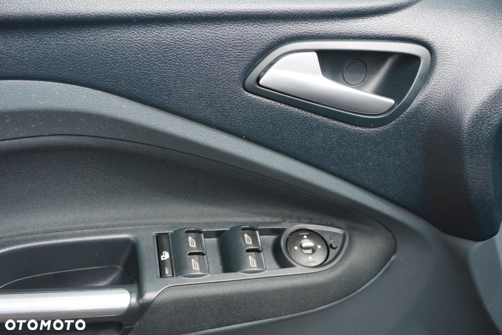 Ford C-MAX 1.6 TDCi Start-Stop-System SYNC Edition - 18