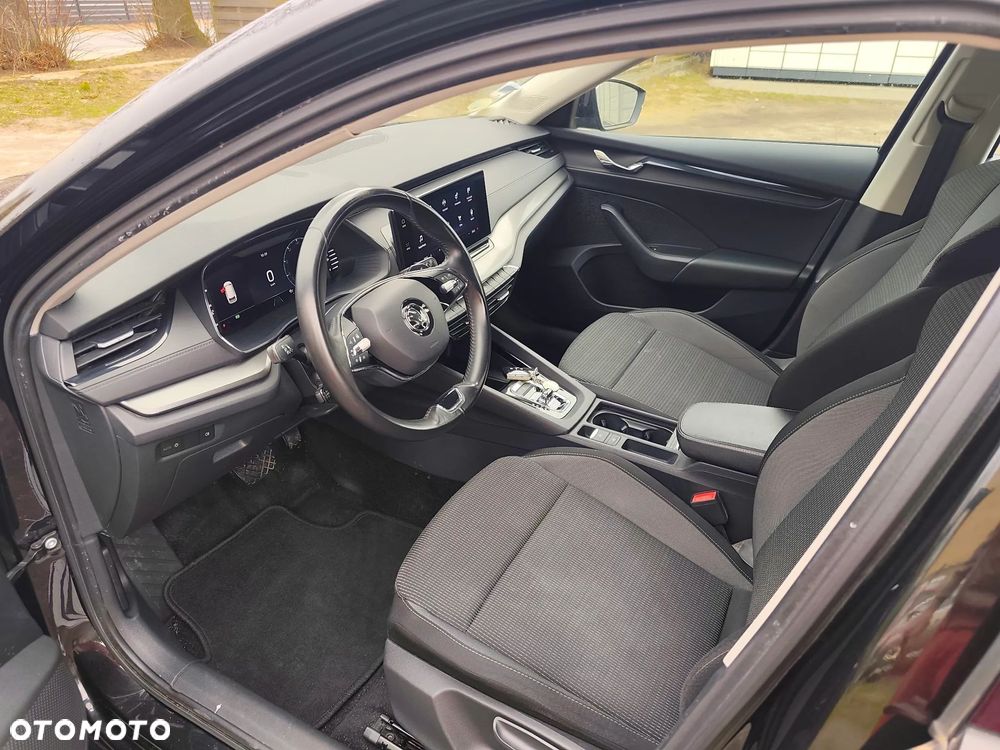 Skoda Octavia 2.0 TDI DSG Edition - 21