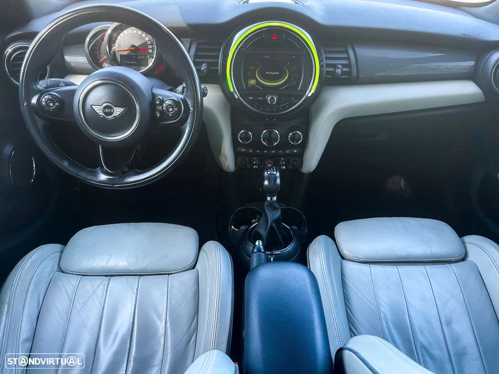 MINI 5 Portas Cooper Aut. - 7