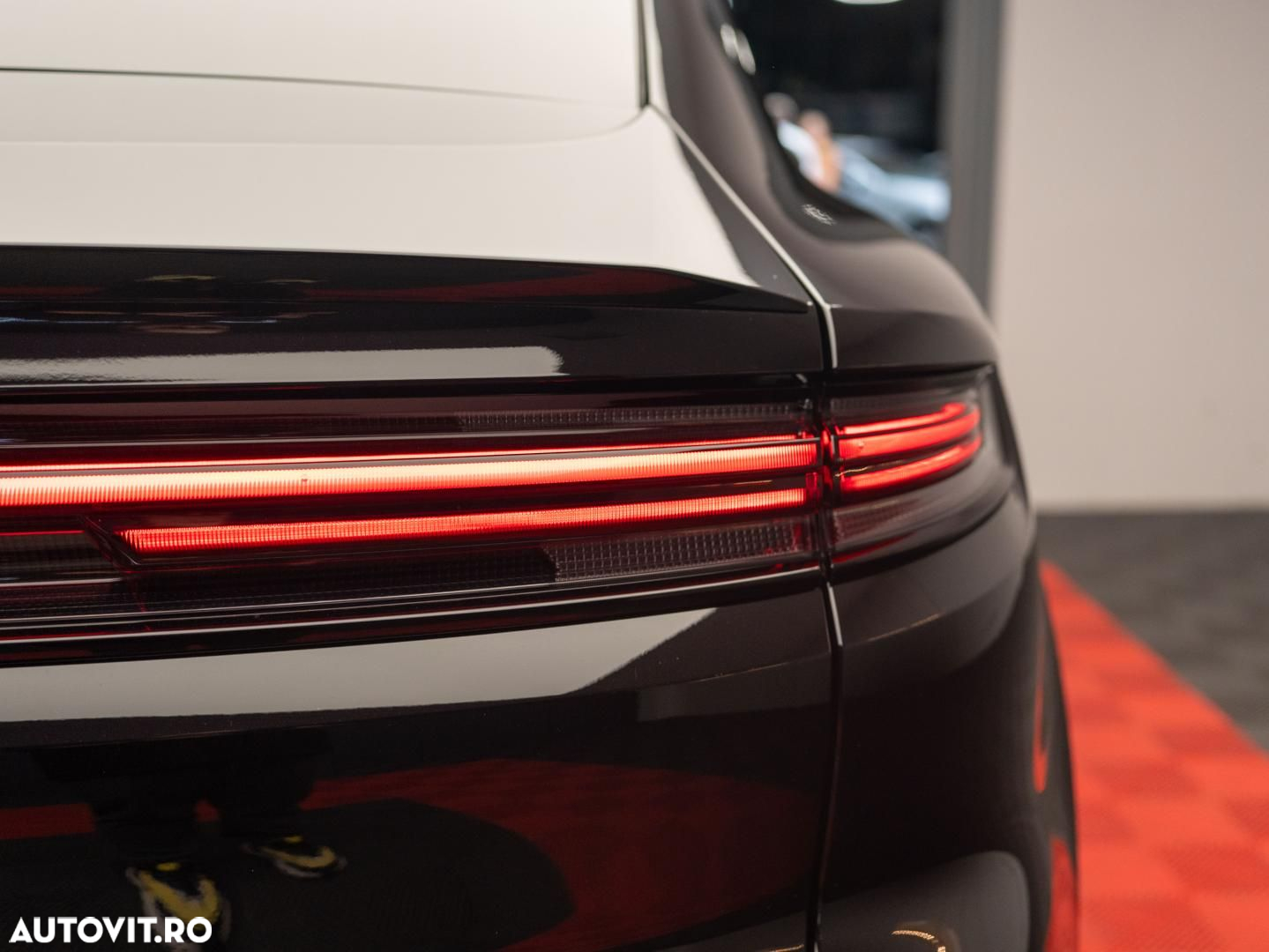 Porsche Cayenne - 4