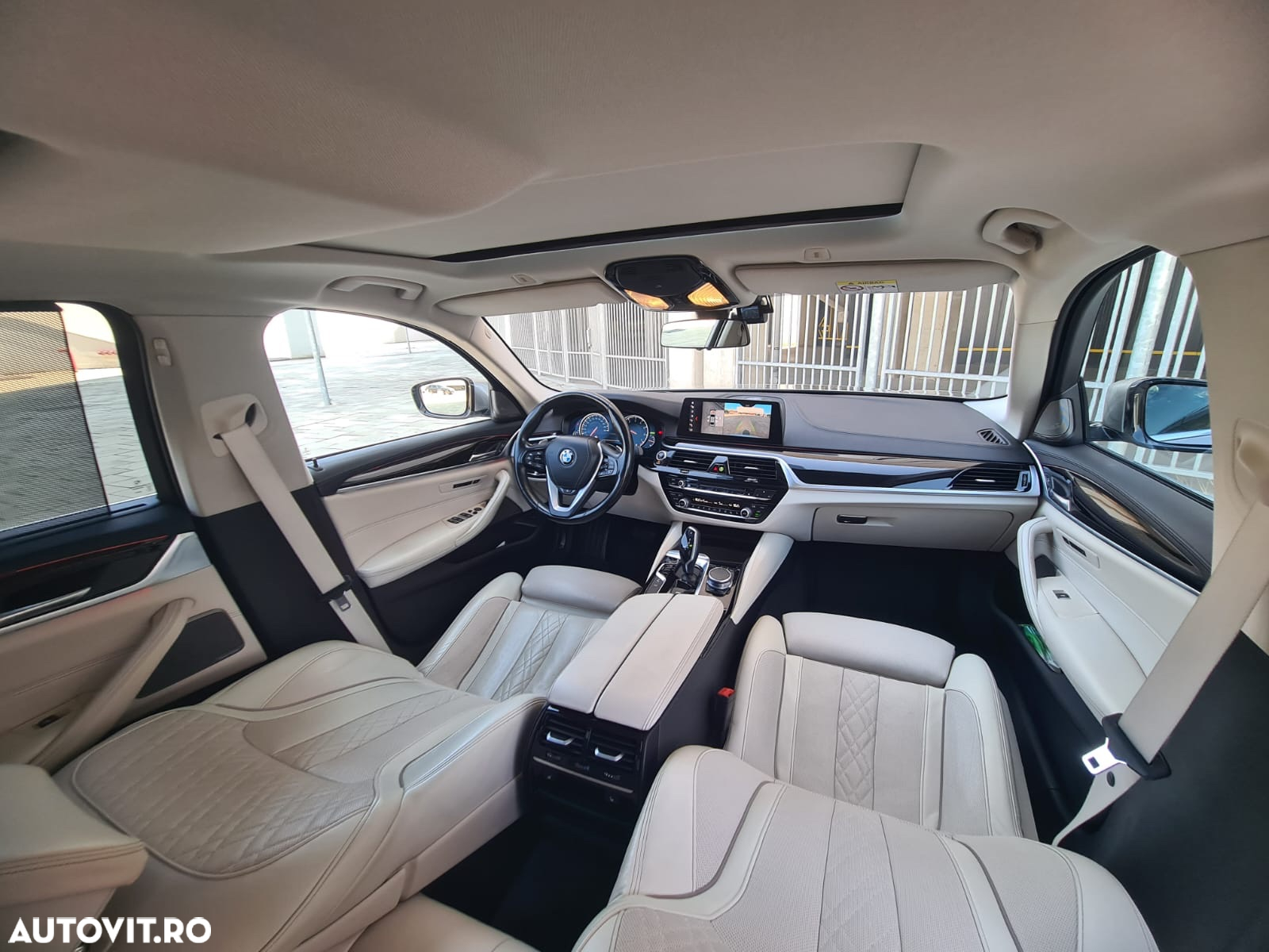 BMW Seria 5 530i xDrive AT - 10