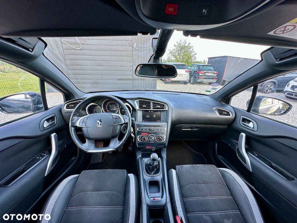Citroën DS4 1.2 PureTech Chic S&S - 12