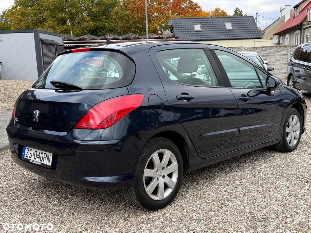 Peugeot 308 - 4