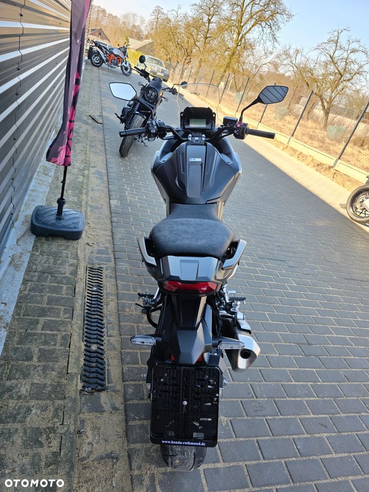 Honda NC - 28
