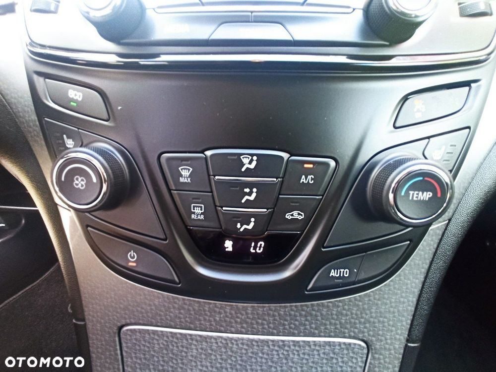 Opel Insignia 1.4 T Edition S&S - 22