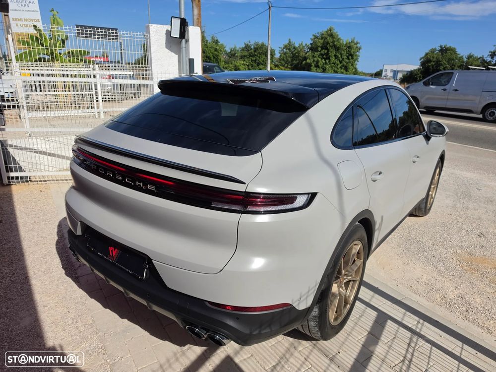 Porsche Cayenne E-Hybrid - 8