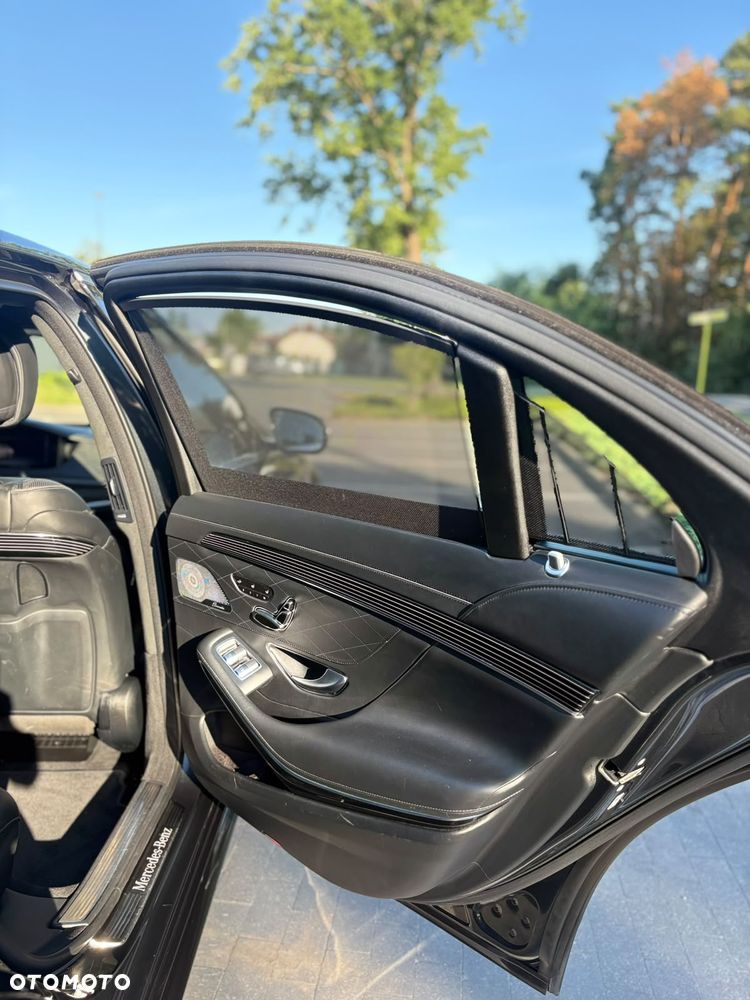 Mercedes-Benz Klasa S 560 4Matic 9G-TRONIC - 26