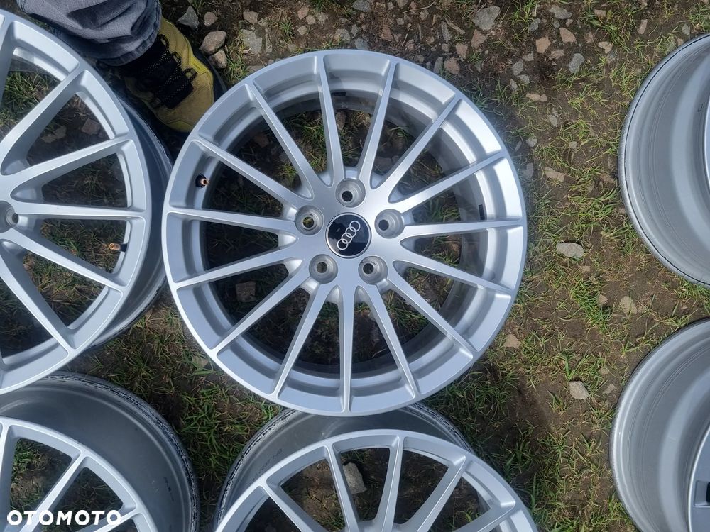 AUDI 8W0 A5,A4 ALLROAD ALU 7,5X17 ET29 5X112 bdb stan - 3