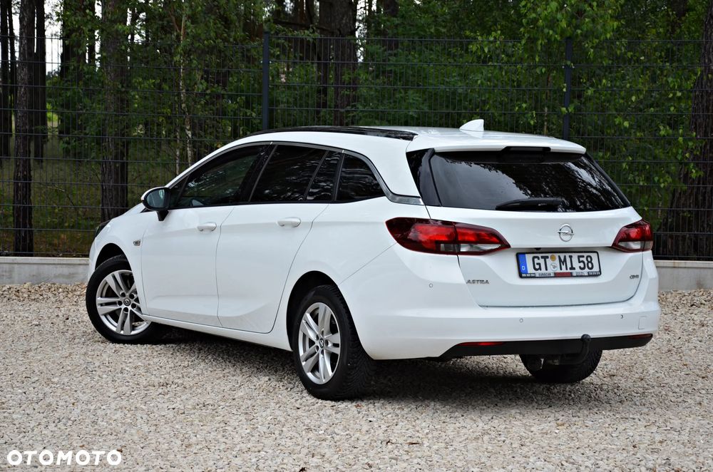 Opel Astra 1.6 D (CDTI) Automatik Dynamic - 3
