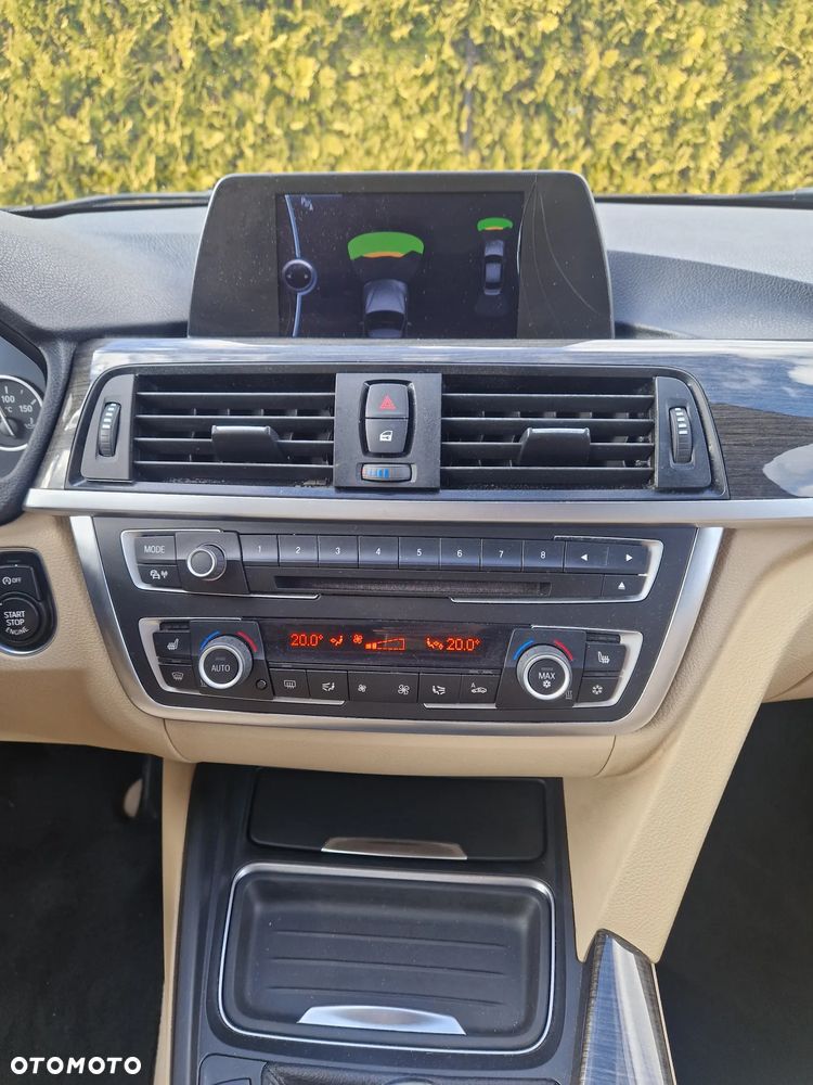 BMW Seria 3 - 25