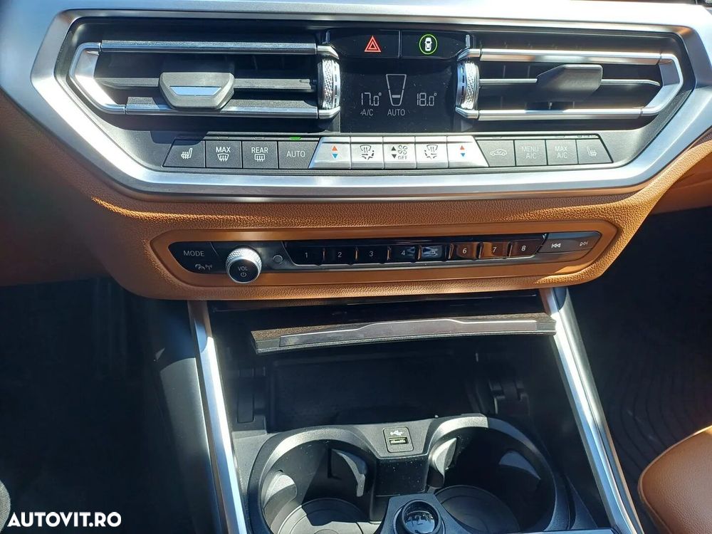 BMW Seria 3 320e AT PHEV - 25