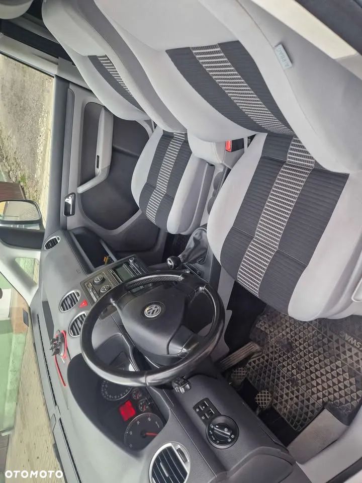 Volkswagen Caddy - 8