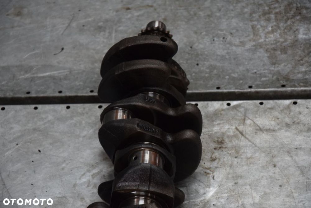 JEEP GRAND CHEROKEE WJ 2.7 CRD WAŁ KORBOWY - 13