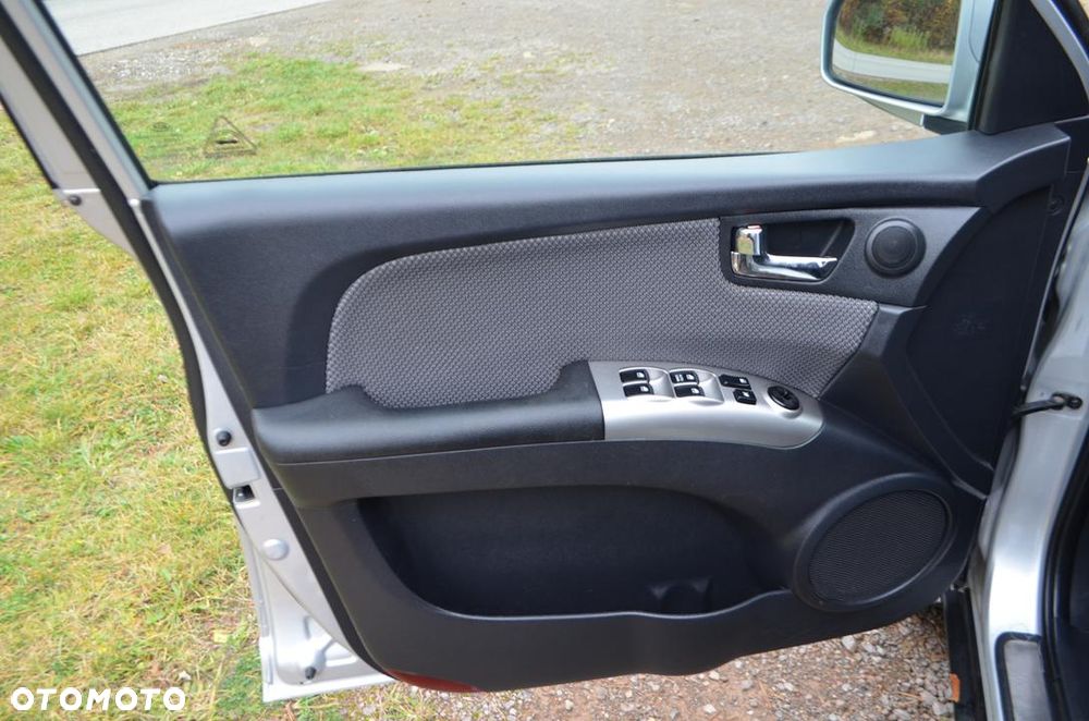 Kia Sportage 2.0 CRDI L 2WD - 16